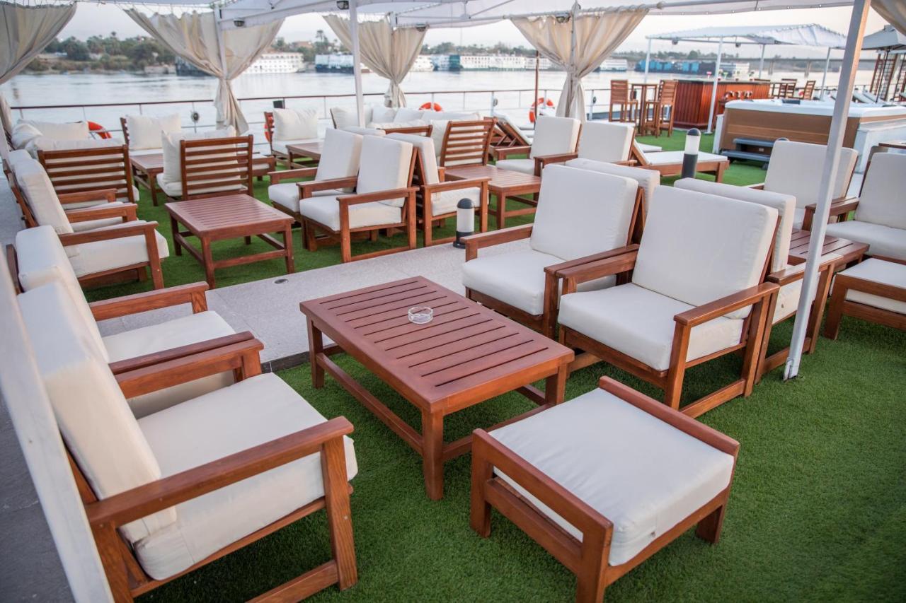Champollion II 5 Stars Nile Cruise Hotel Luxor Exterior photo
