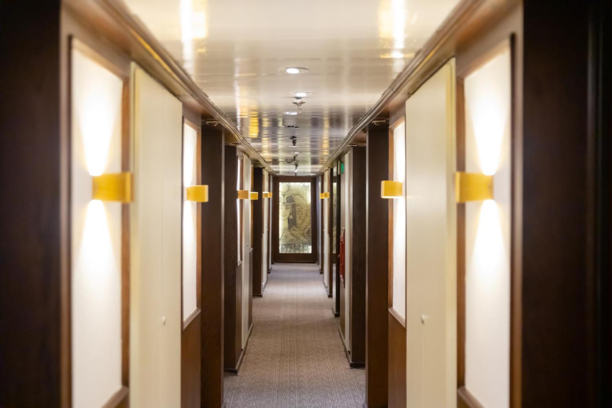 Champollion II 5 Stars Nile Cruise Hotel Luxor Exterior photo